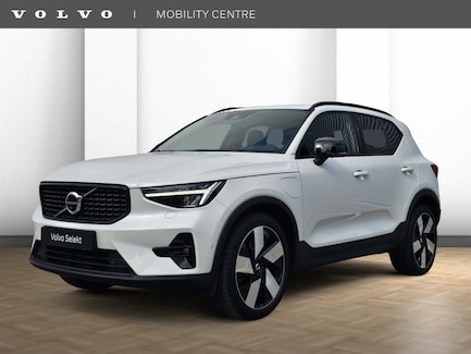 Volvo XC40 0