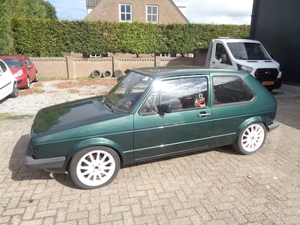 Volkswagen Golf 0