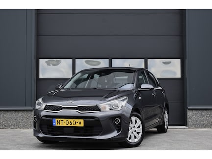 Kia Rio 0