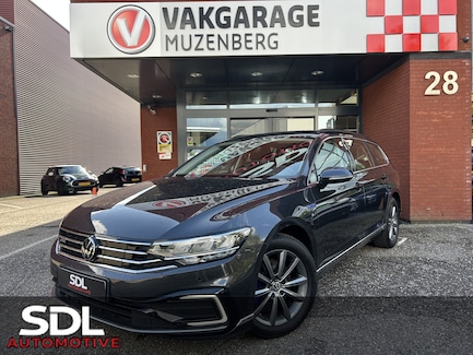 Volkswagen Passat 0