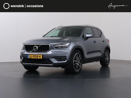Volvo XC40 0