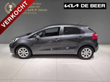 Kia Rio 0
