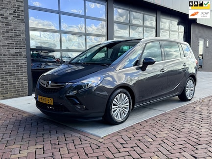 Opel Zafira 0