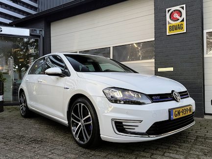 Volkswagen Golf 0