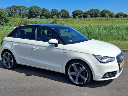 Audi A1 0