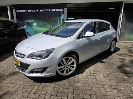 Opel Astra 0