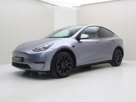 Tesla Model Y 0