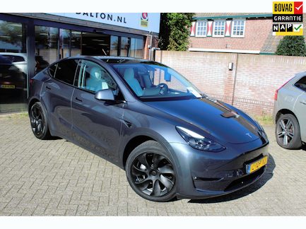 Tesla Model Y 0