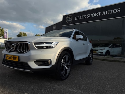 Volvo XC40 0