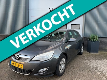 Opel Astra 0