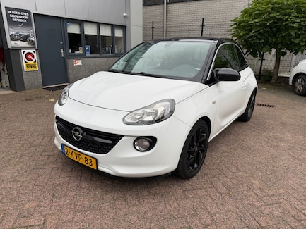 Opel Adam 0