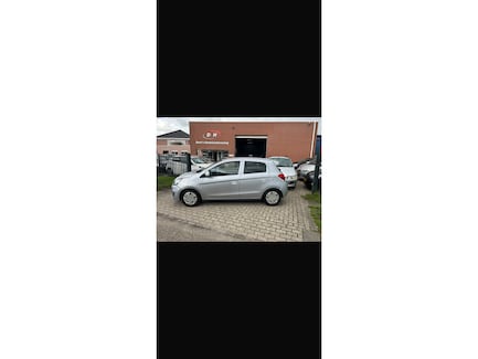 Mitsubishi Space Star 0