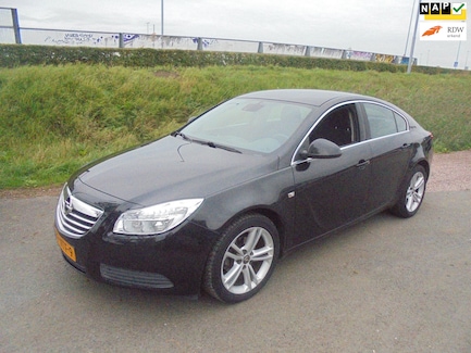 Opel Insignia 0