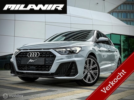 Audi A1 0