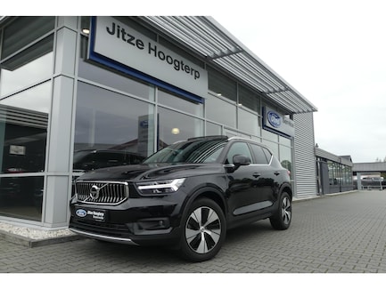 Volvo XC40 0
