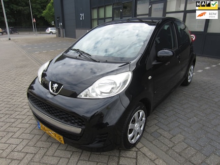 Peugeot 107 0