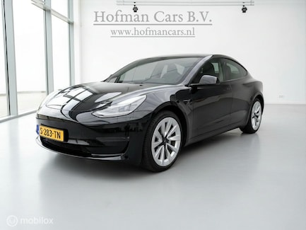 Tesla Model 3 0