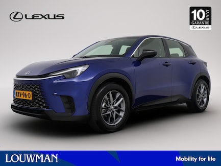 Lexus LBX 0
