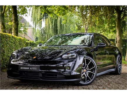 Porsche Taycan Sport Turismo 0