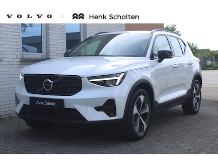 Volvo XC40 0