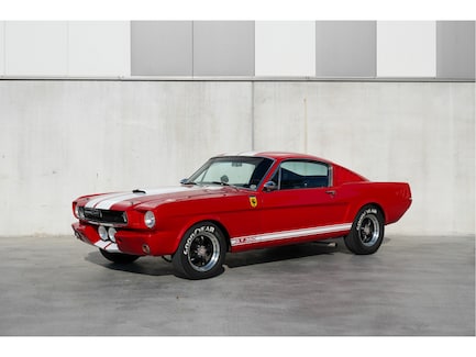 Ford Mustang 0