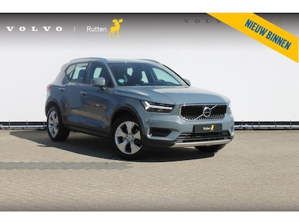 Volvo XC40 0