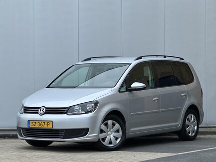 Volkswagen Touran 0