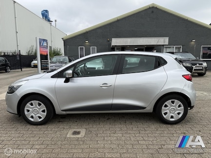 Renault Clio 0
