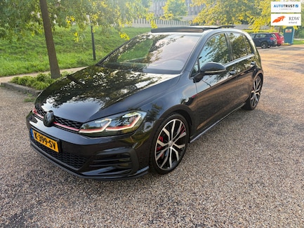 Volkswagen Golf 0
