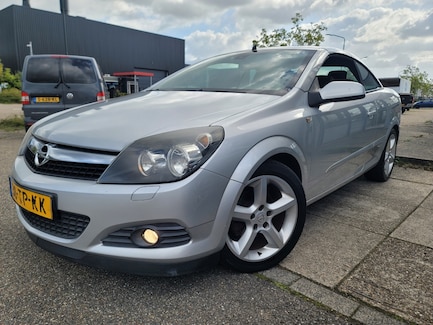 Opel Astra 0