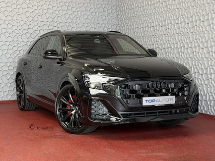 Audi Q8 0
