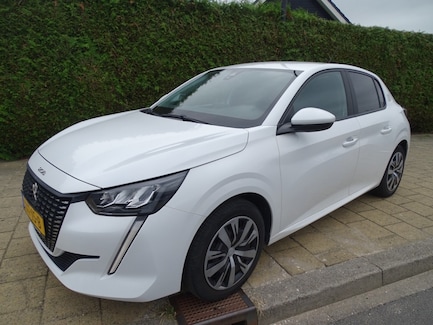 Peugeot 208 0
