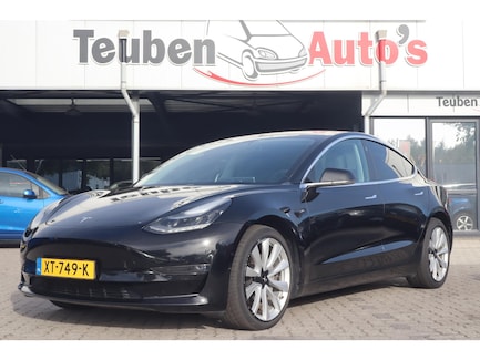 Tesla Model 3 0