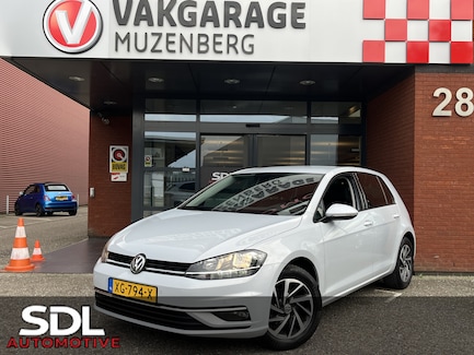 Volkswagen Golf 0