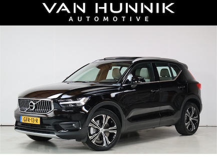Volvo XC40 0