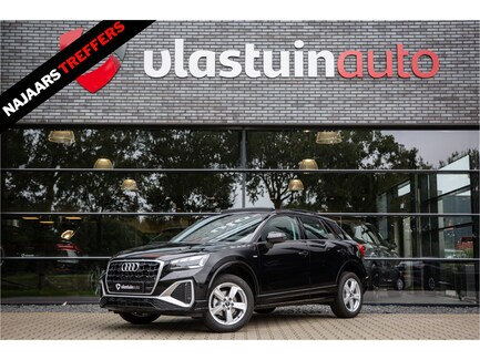 Audi Q2 0