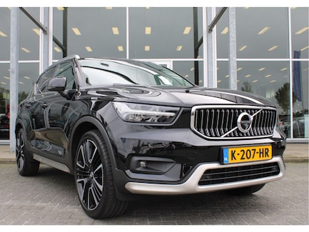 Volvo XC40 0