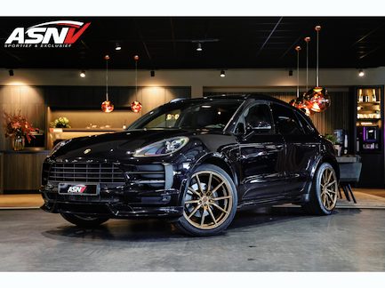 Porsche Macan 0
