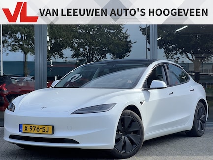 Tesla Model 3 0