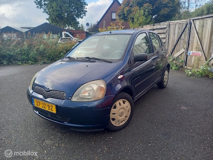Toyota Yaris 0