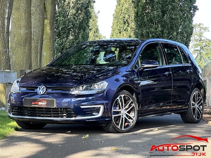 Volkswagen Golf 0