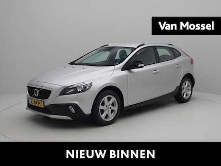 Volvo V40 Cross Country 0