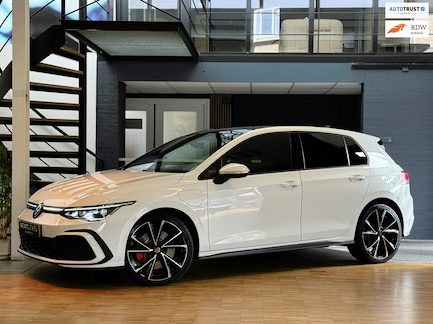 Volkswagen Golf 0