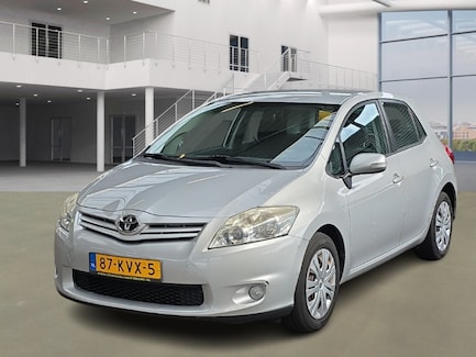 Toyota Auris 0