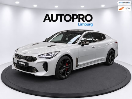 Kia Stinger 0