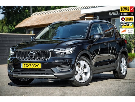 Volvo XC40 0