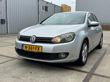 Volkswagen Golf 0