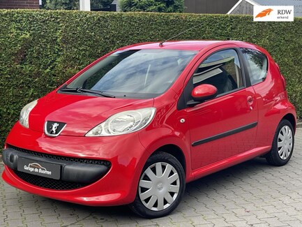 Peugeot 107 0