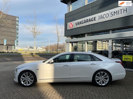 Cadillac CT6 0