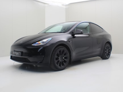 Tesla Model Y 0